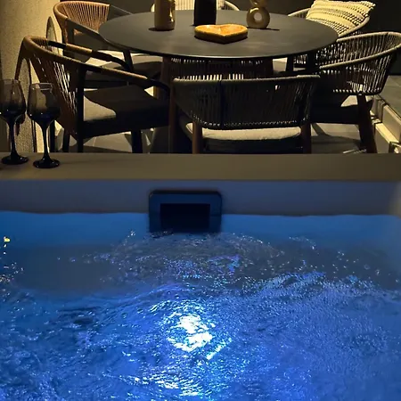 דירה Artion Jacuzzi