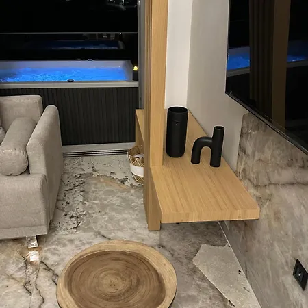 דירה Artion Jacuzzi *